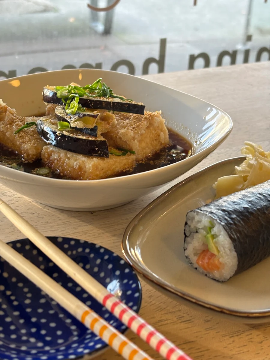 Highlights, Sushi Komachi Fairfield