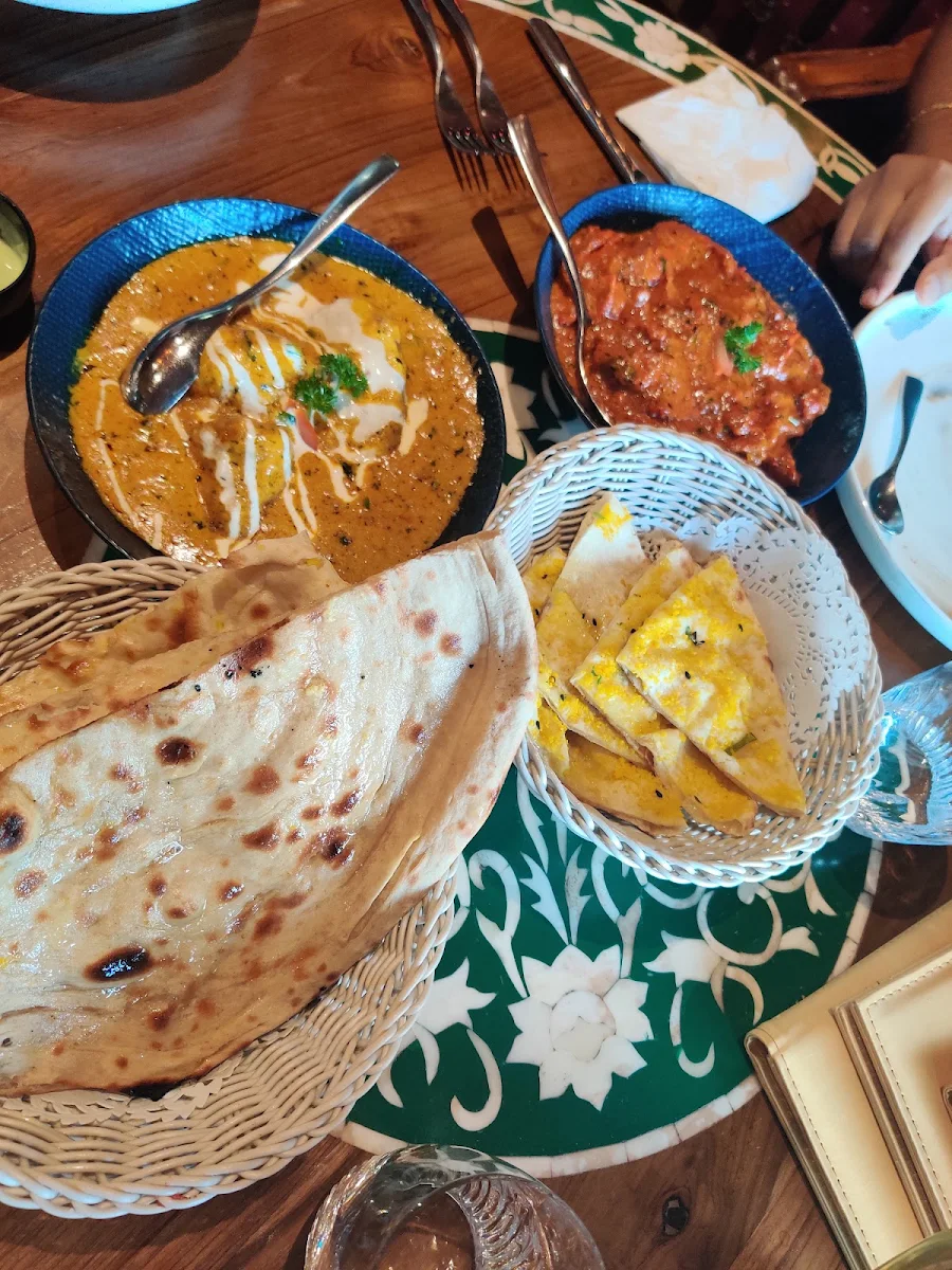 Paneer Butter Masala and Garlic Naan