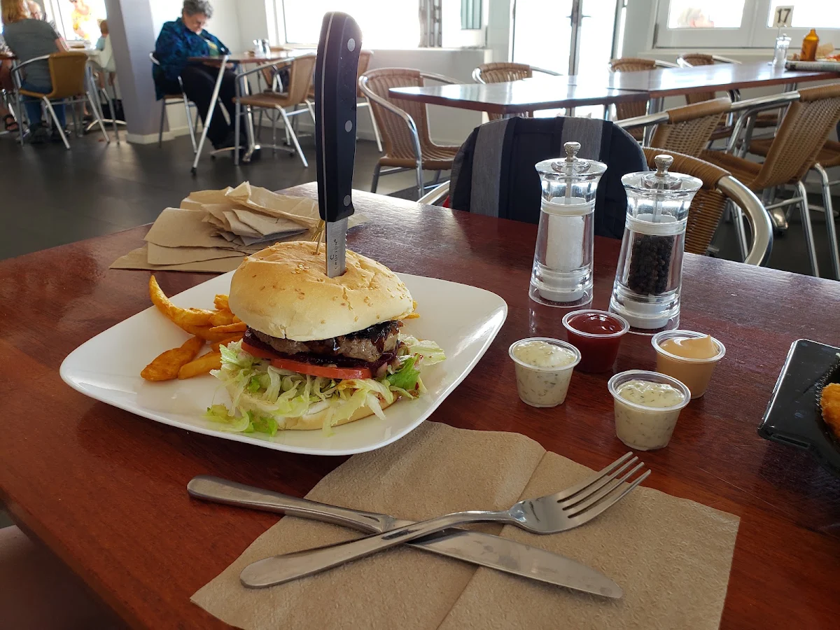 Burger, Bay Harbour Cafe