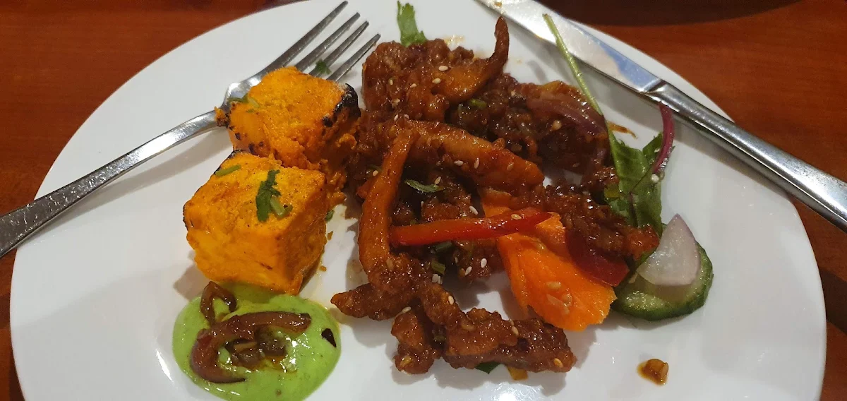 Chilli Chicken and Paneer Tikka