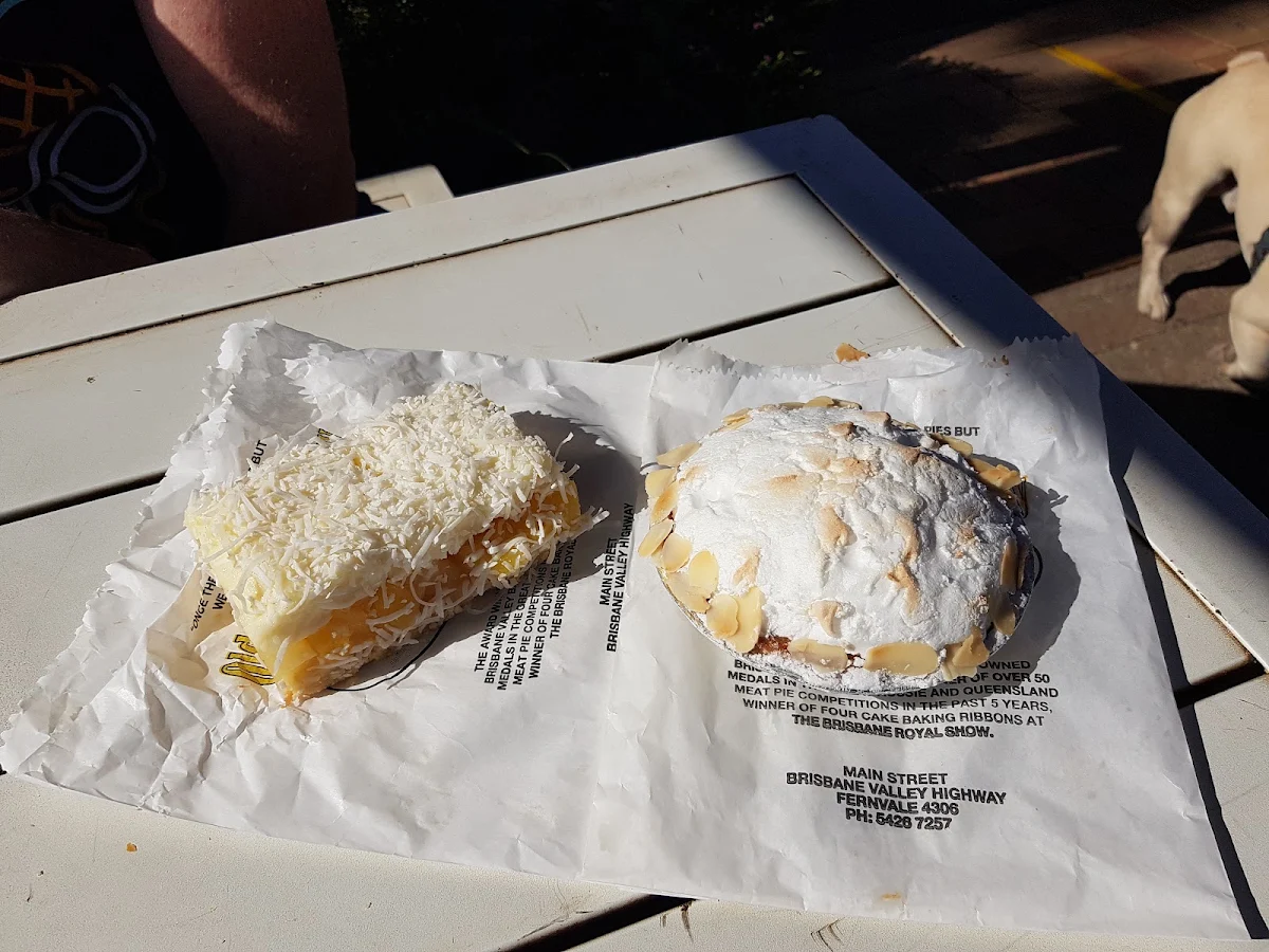 Pineapple, Old Fernvale Bakery & Cafe
