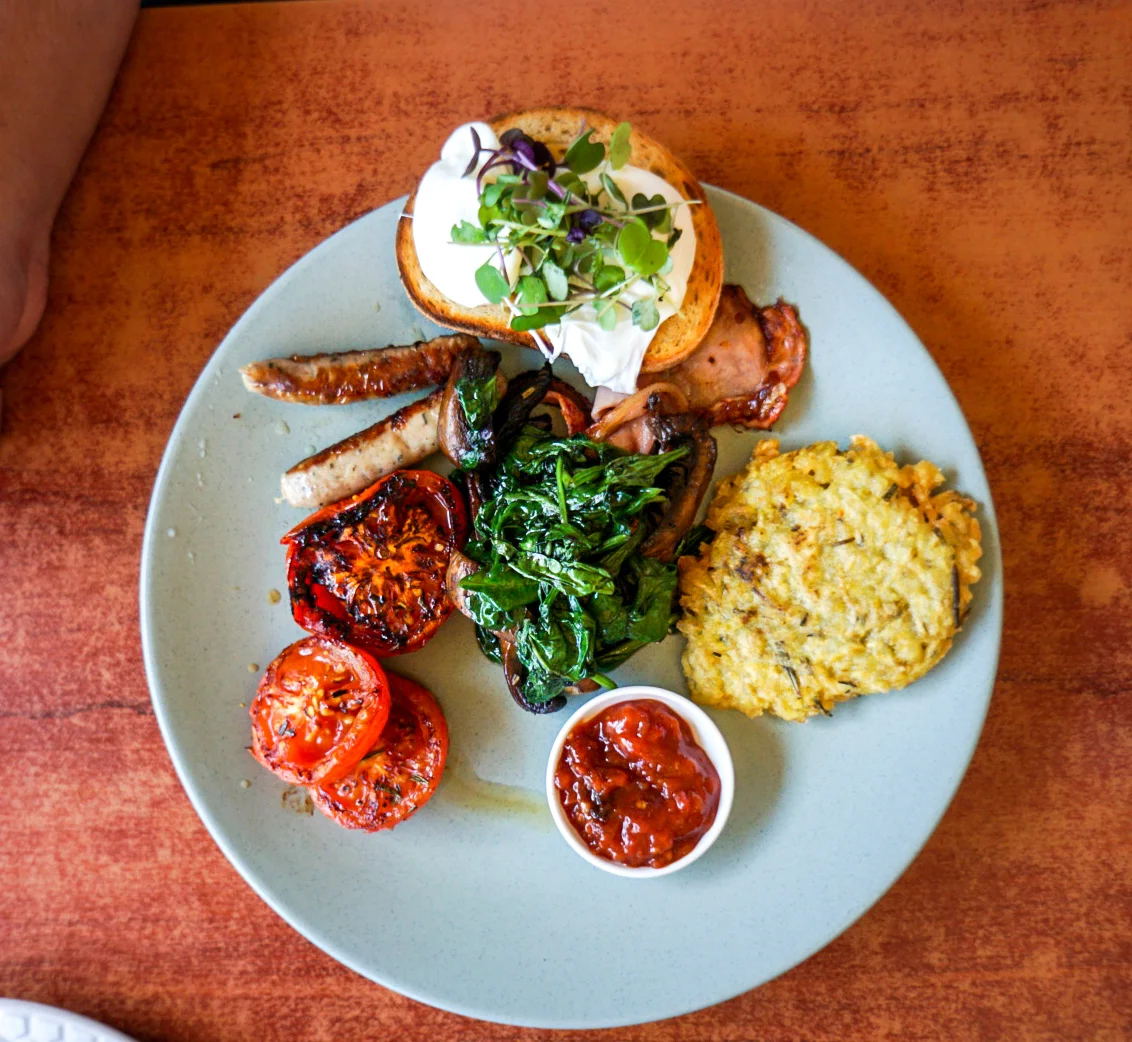 Big Billy Breakfast, Puffing Billy Cafe & Bar