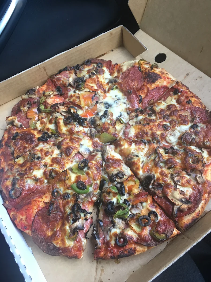 Highlights, CJ's Pizza Cafe