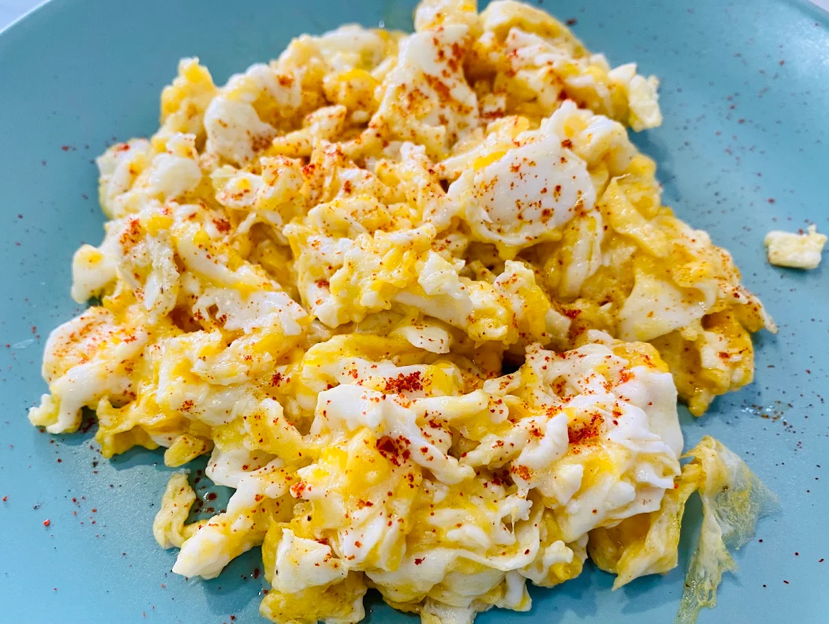 Scrambled Eggs, Chester Square Manoush Cafe