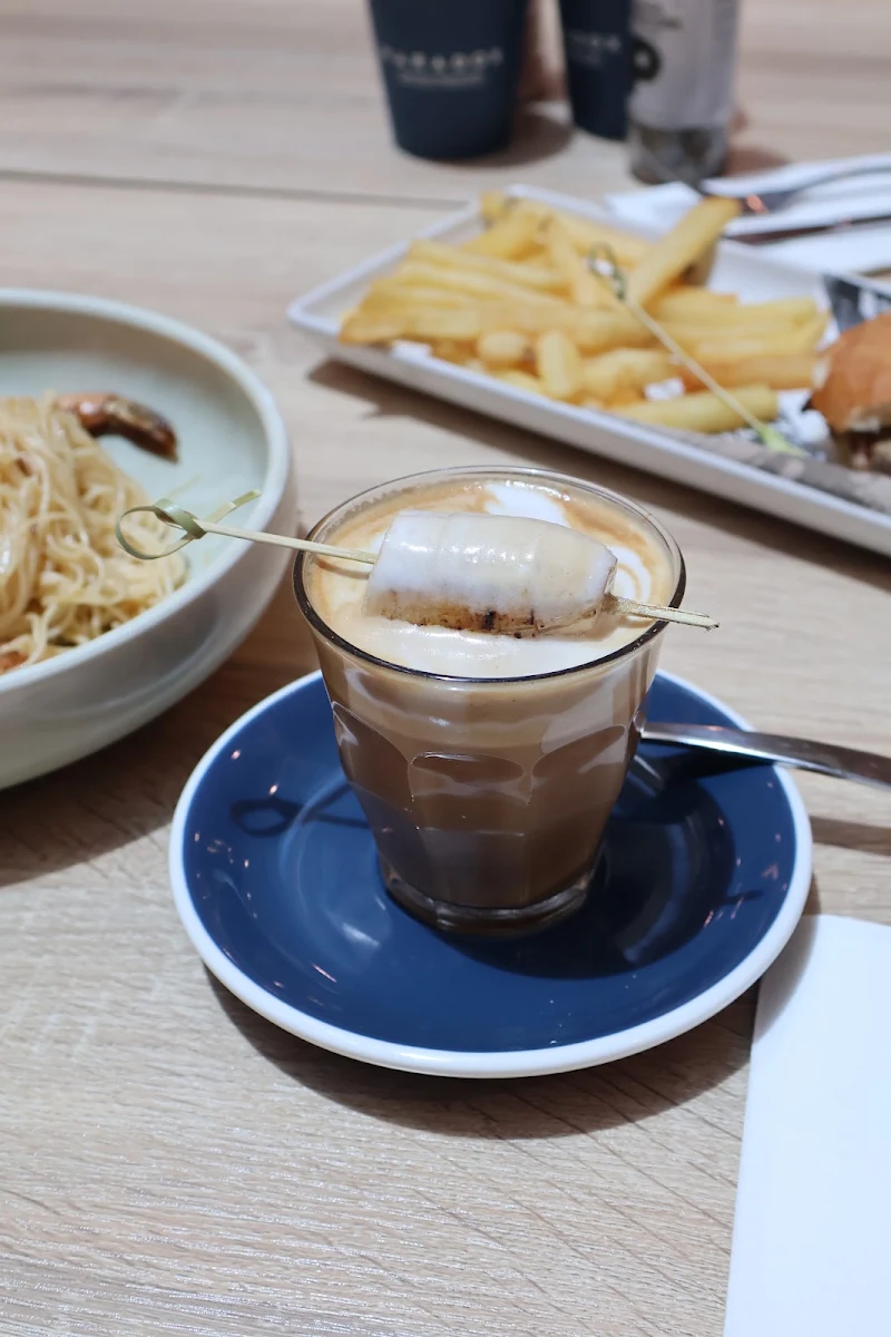 Highlights, Cafe L'amore