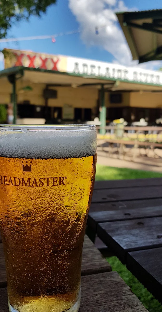 Highlights, Digger's Bistro