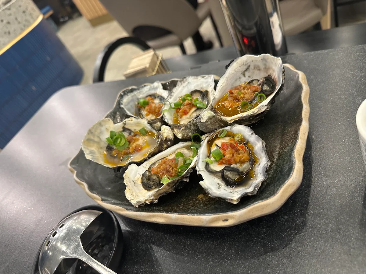 Fresh Oysters 3pcs