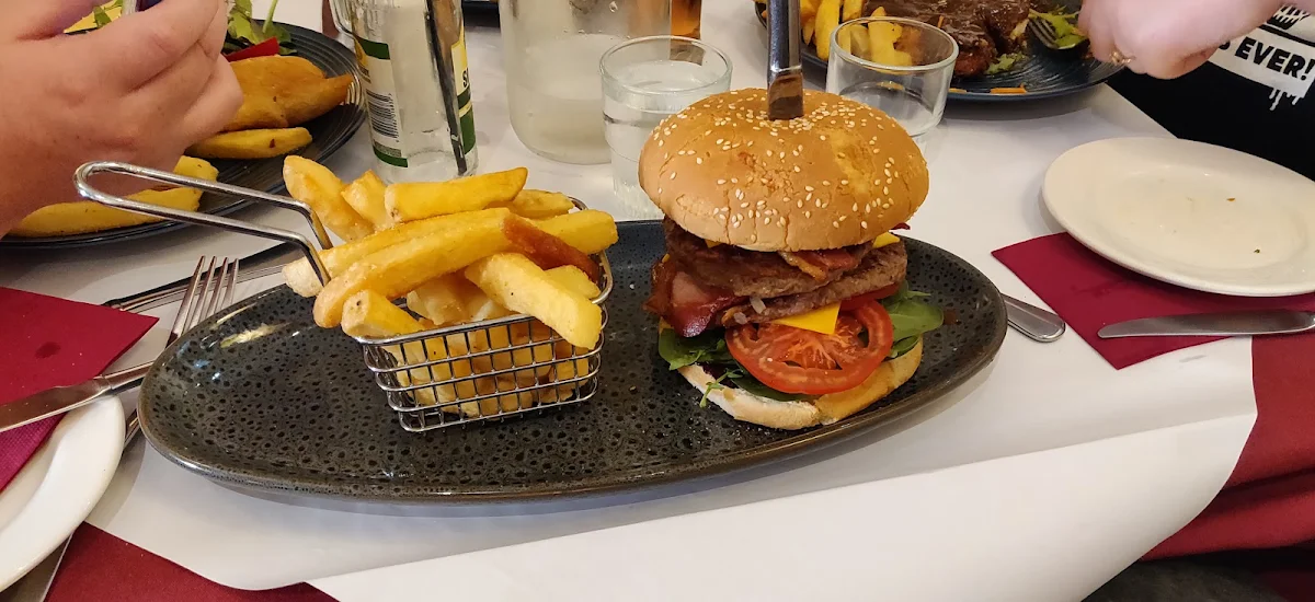 Highlights, North Kapunda Hotel