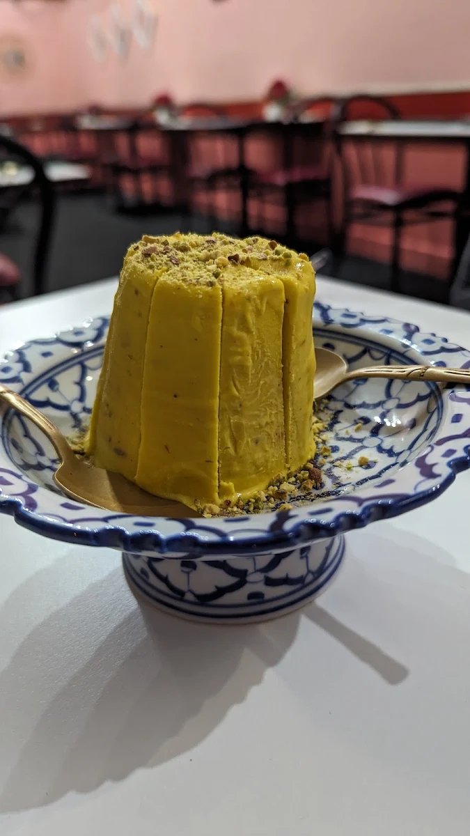 Mango Baraf, Tasmandu "A Taste of Nepal"