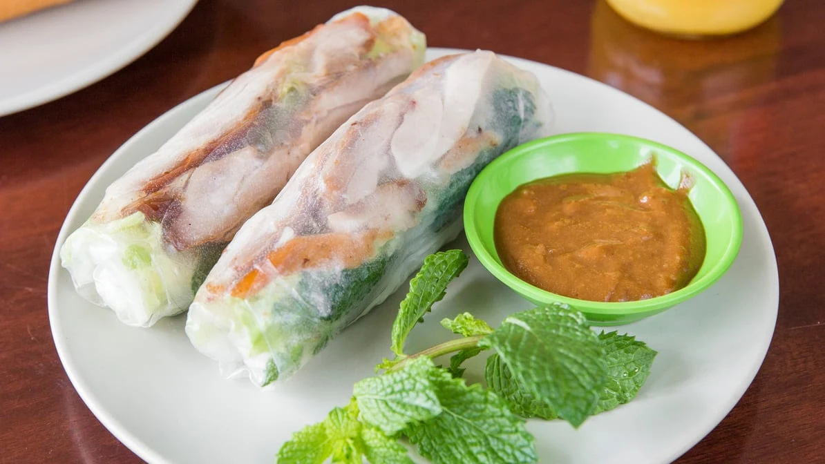 Highlights, Le Cafe - Vietnamese restaurant