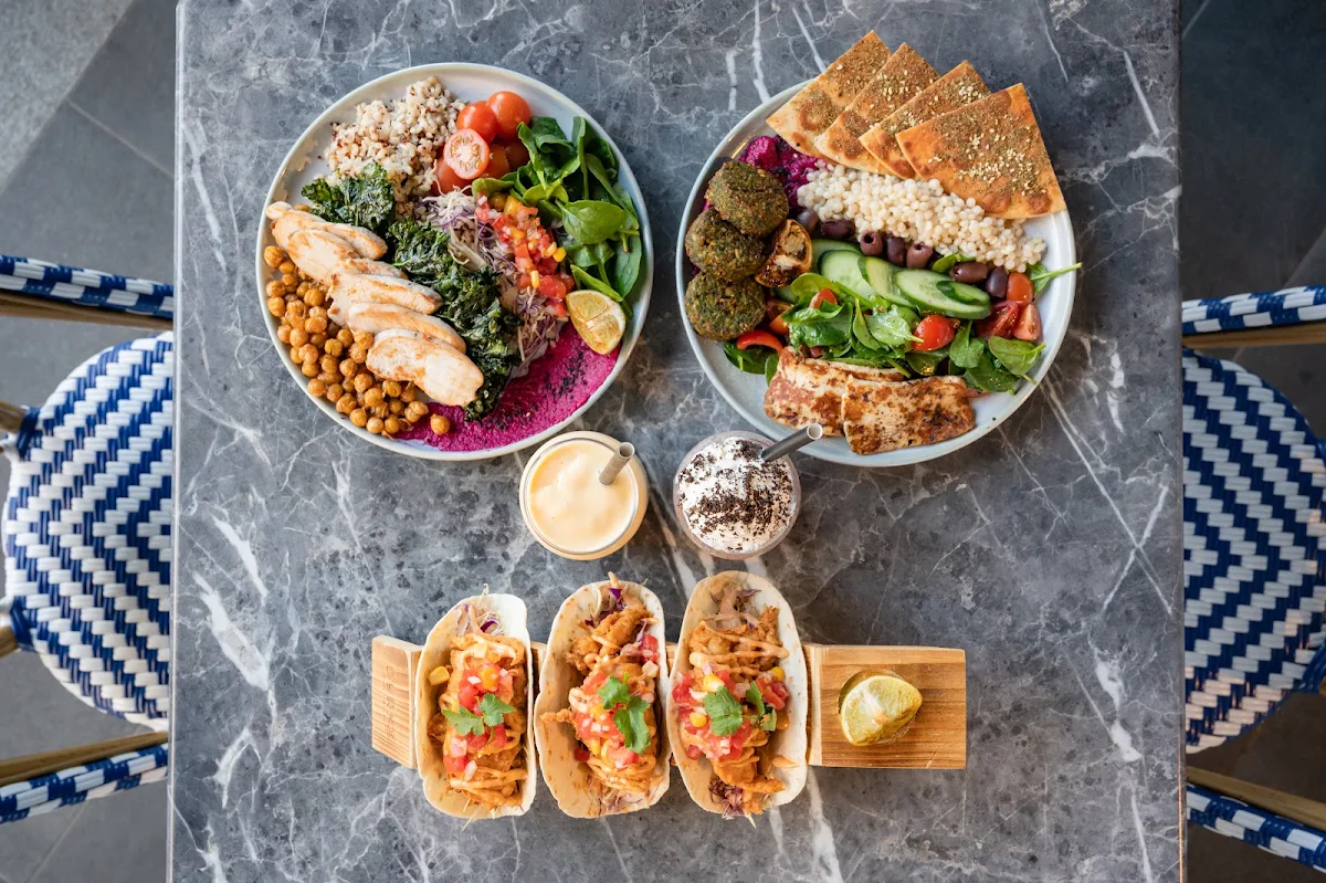 Highlights, Durk's Cafe + Eatery Charlestown