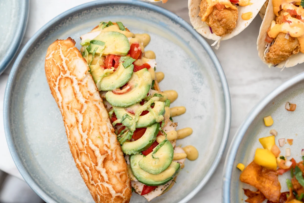 Highlights, Durk's Cafe + Eatery Charlestown