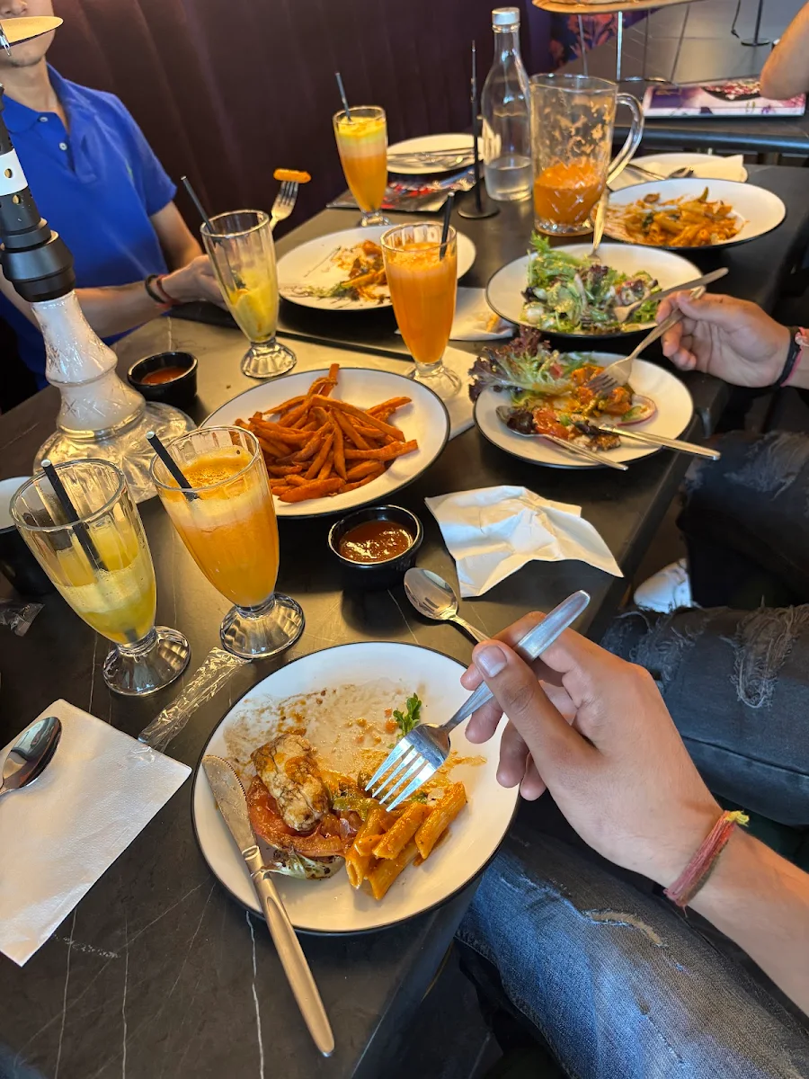 Highlights, Purple Lounge (Food, Cocktail & Shisha Bar)