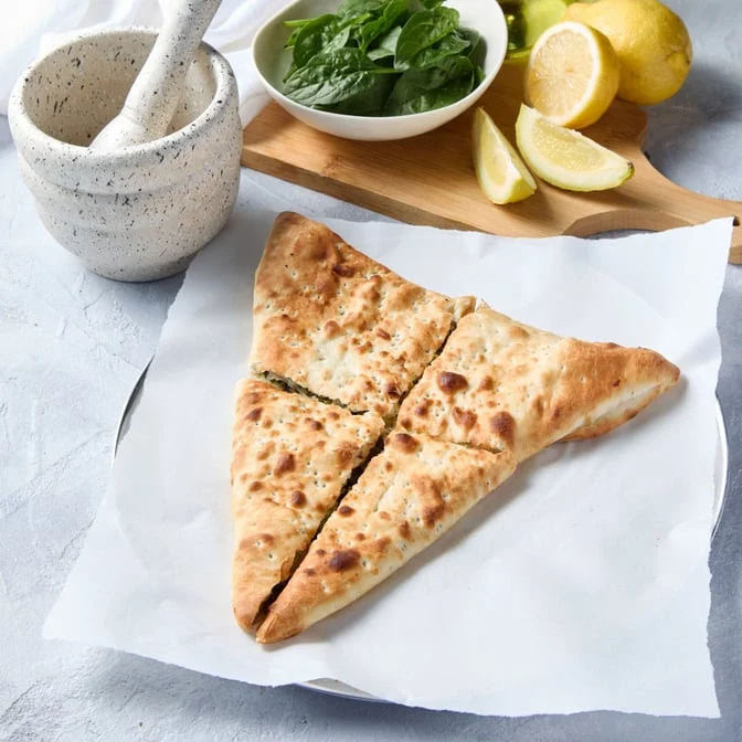 Highlights, Lebnoosh - Get Your Yummy Manoush & Pizza !