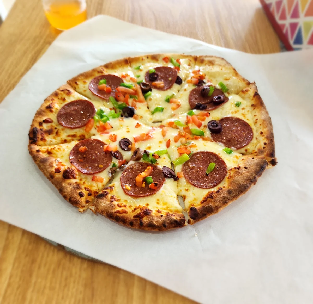Highlights, Lebnoosh - Get Your Yummy Manoush & Pizza !