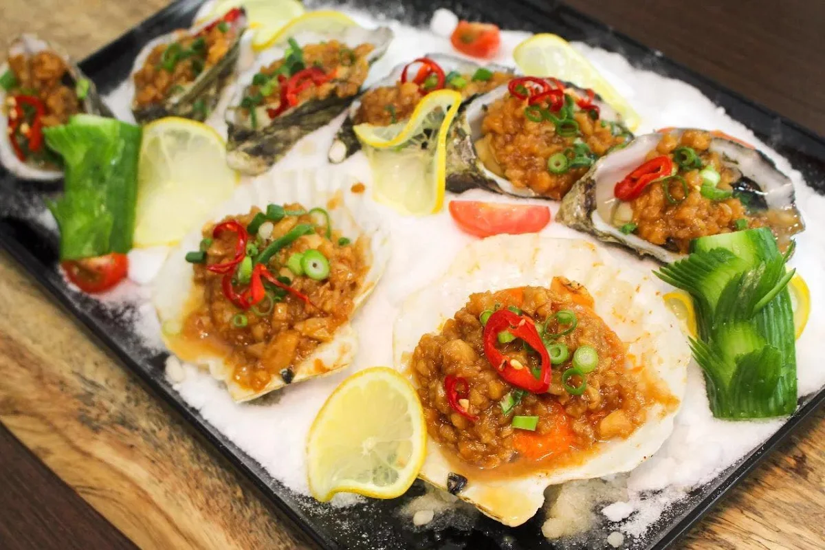 Grilled Scallop with Vermicelli 2