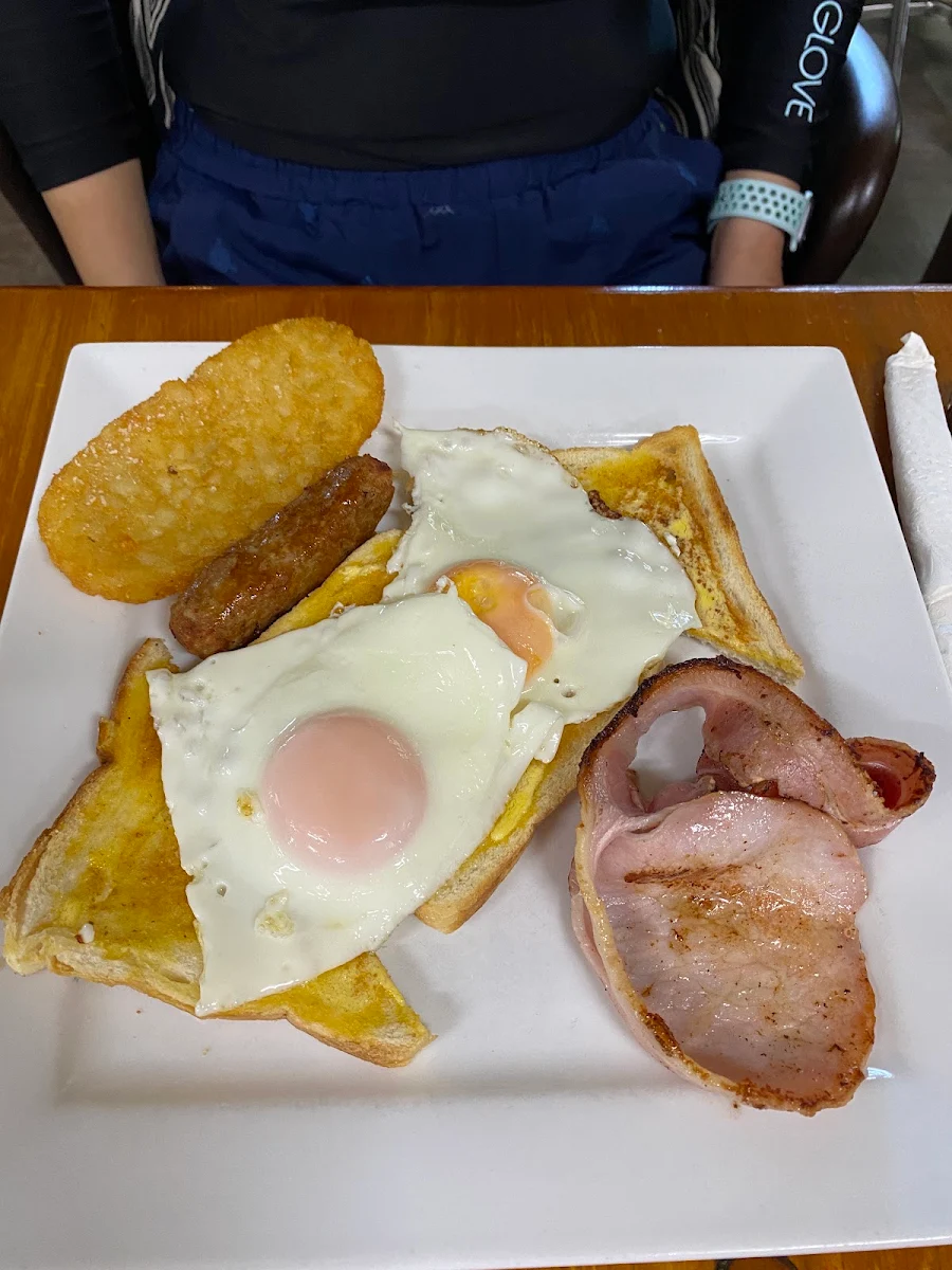 Breabreakfast, Esperance Bird & Animal Park Café