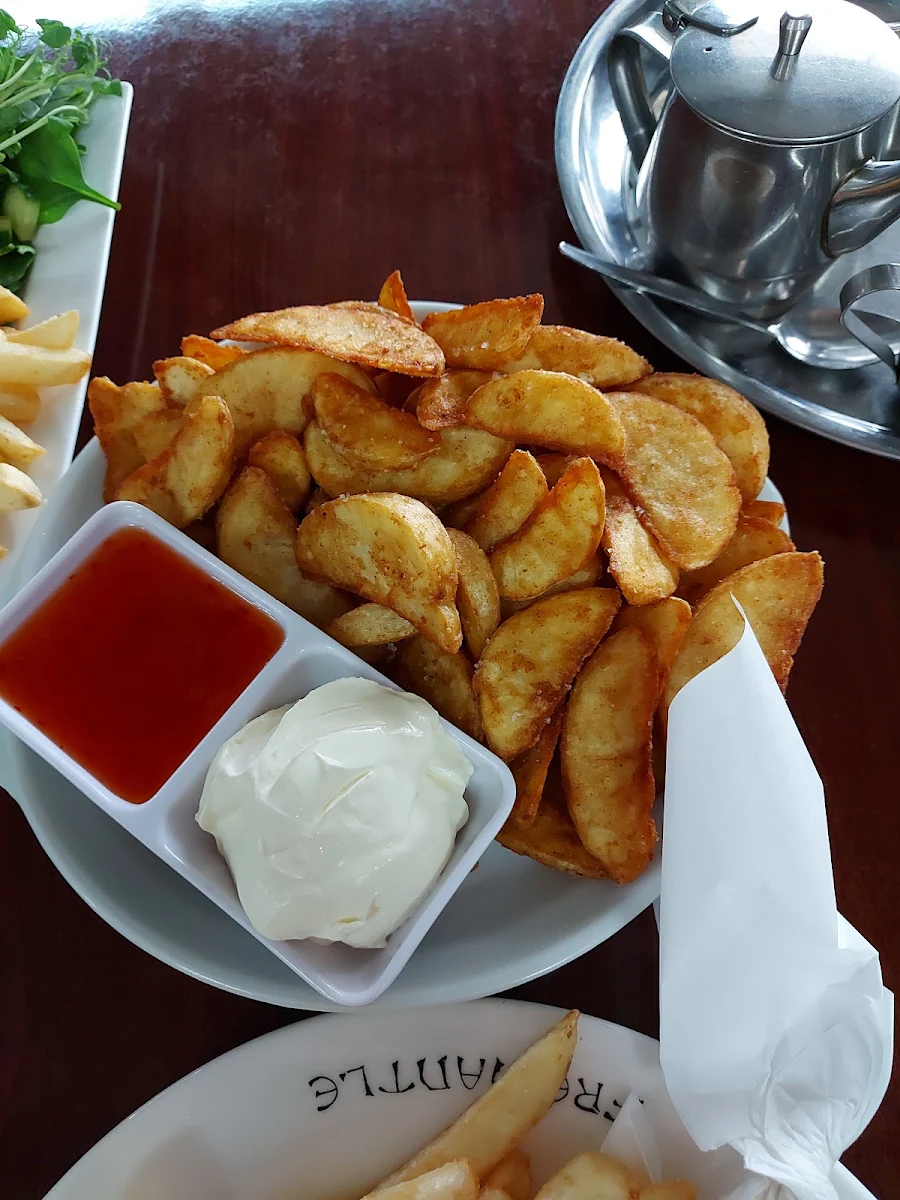 Wedges, Esperance Bird & Animal Park Café
