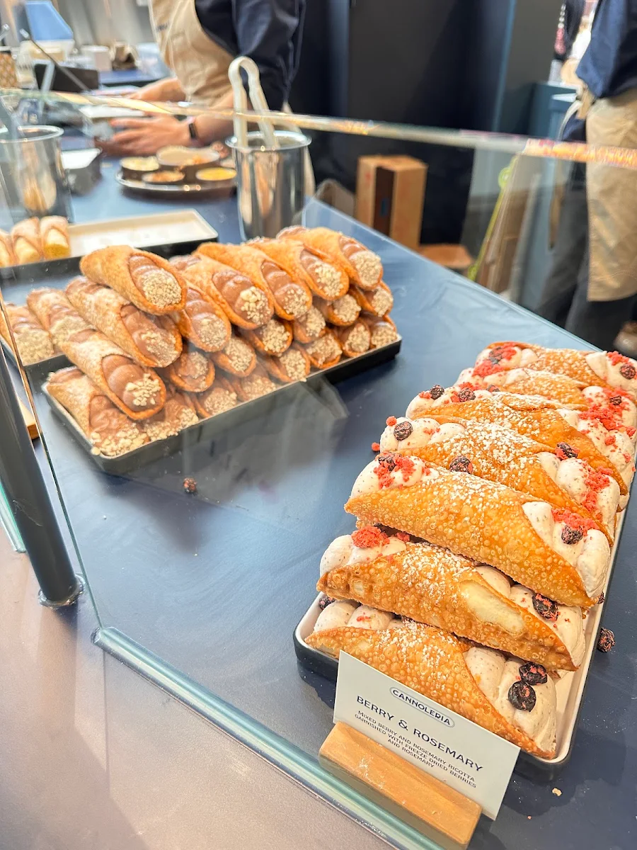 Highlights, Cannoleria | Chadstone