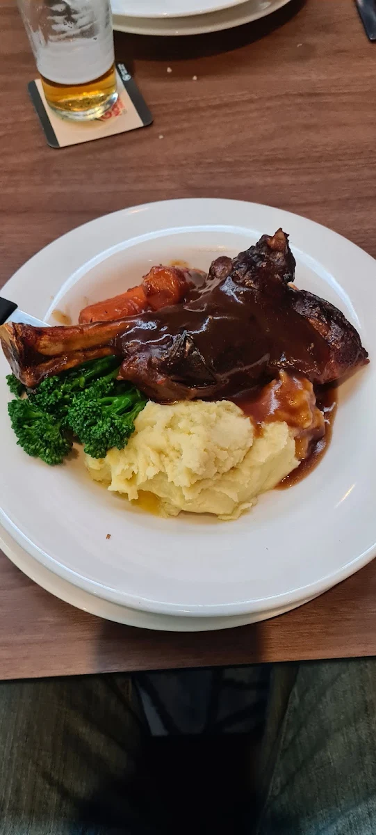 Lamb Shank with Vegetables and Gravy