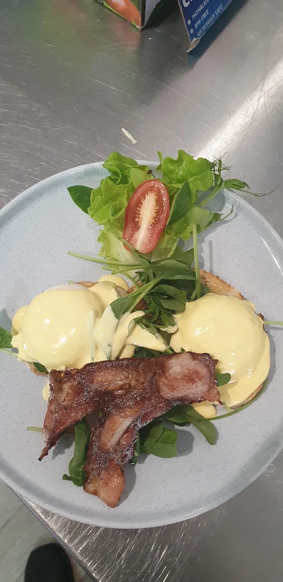 Eggs Benedict and Bacon