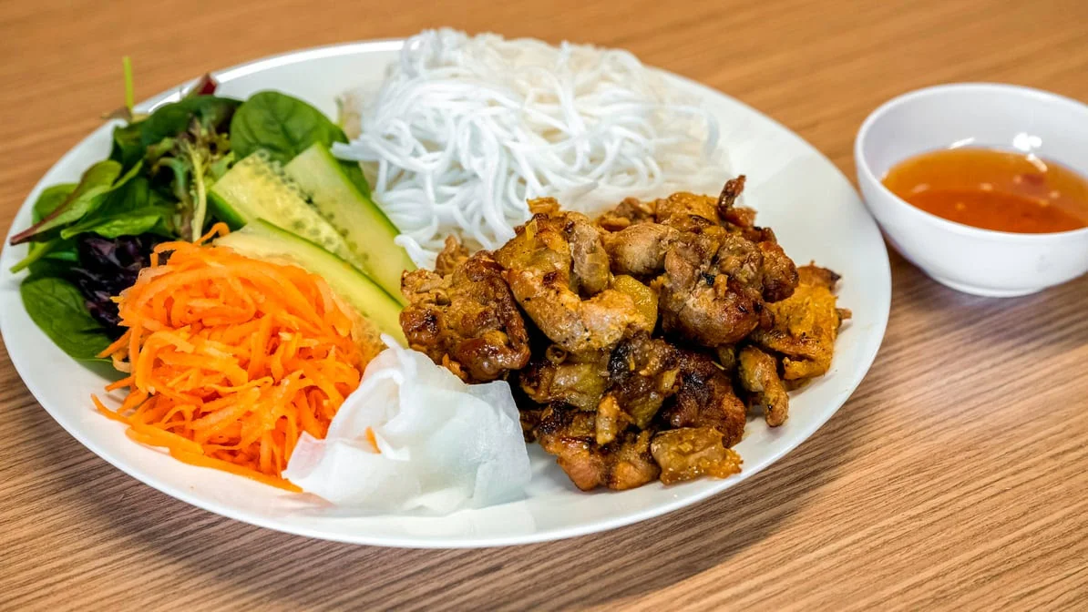 Highlights, Moc Roll Banh Mi - Vietnamese Eatery