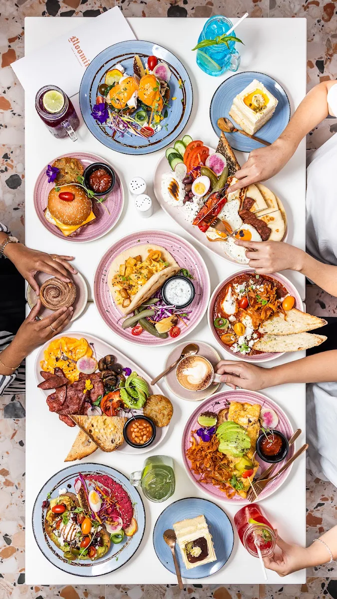 Highlights, Blooming Cafe and Restaurant