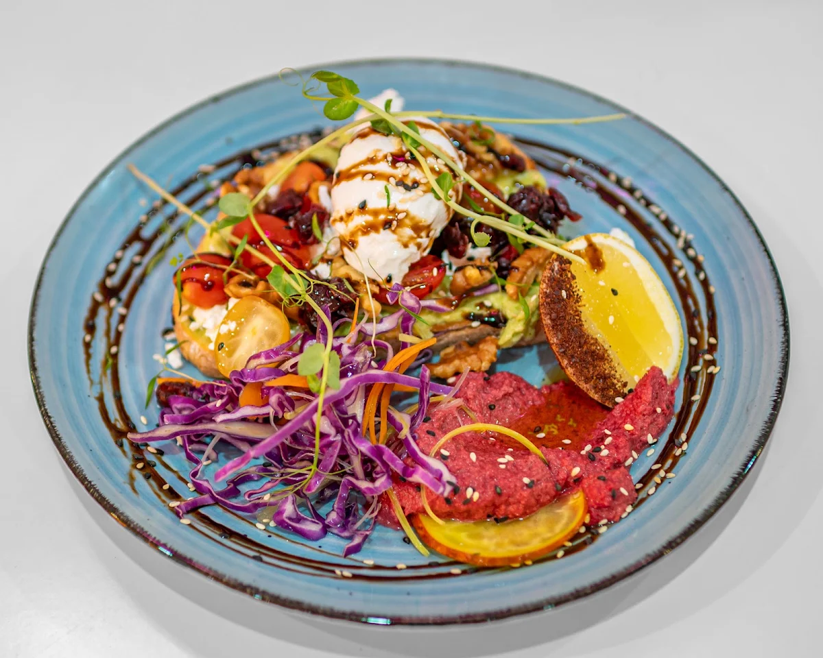 Highlights, Blooming Cafe and Restaurant