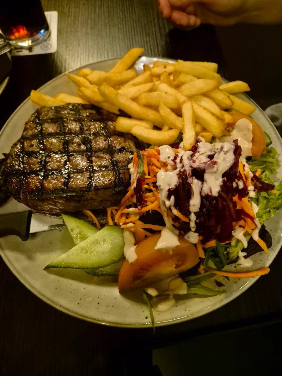 Steak, Bistro, Katoomba Family Hotel