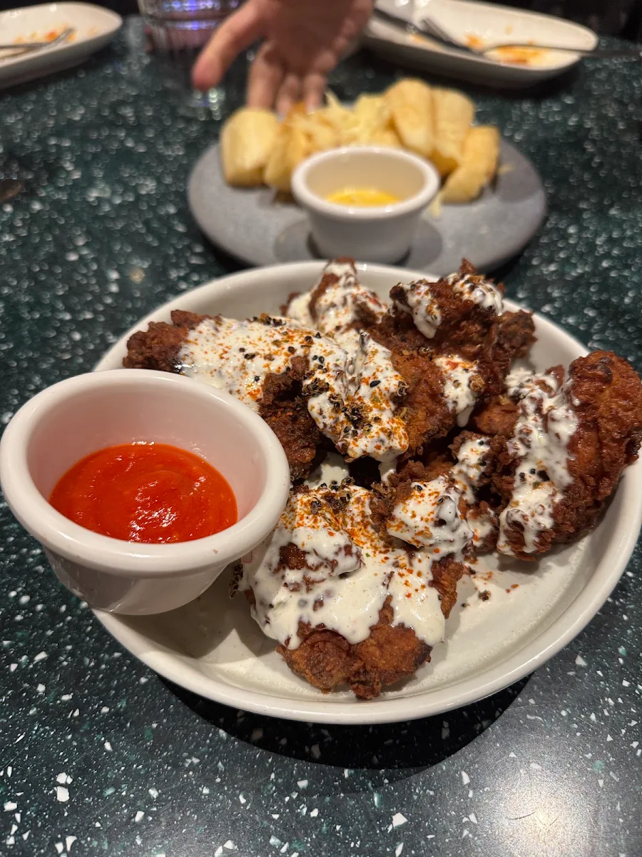 Chicharrón de Pollo, Lima Cantina