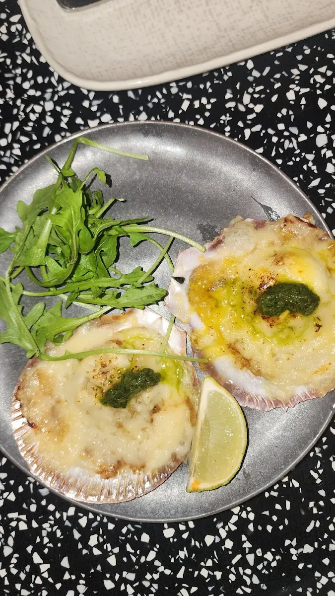 Parmesan, Lima Cantina