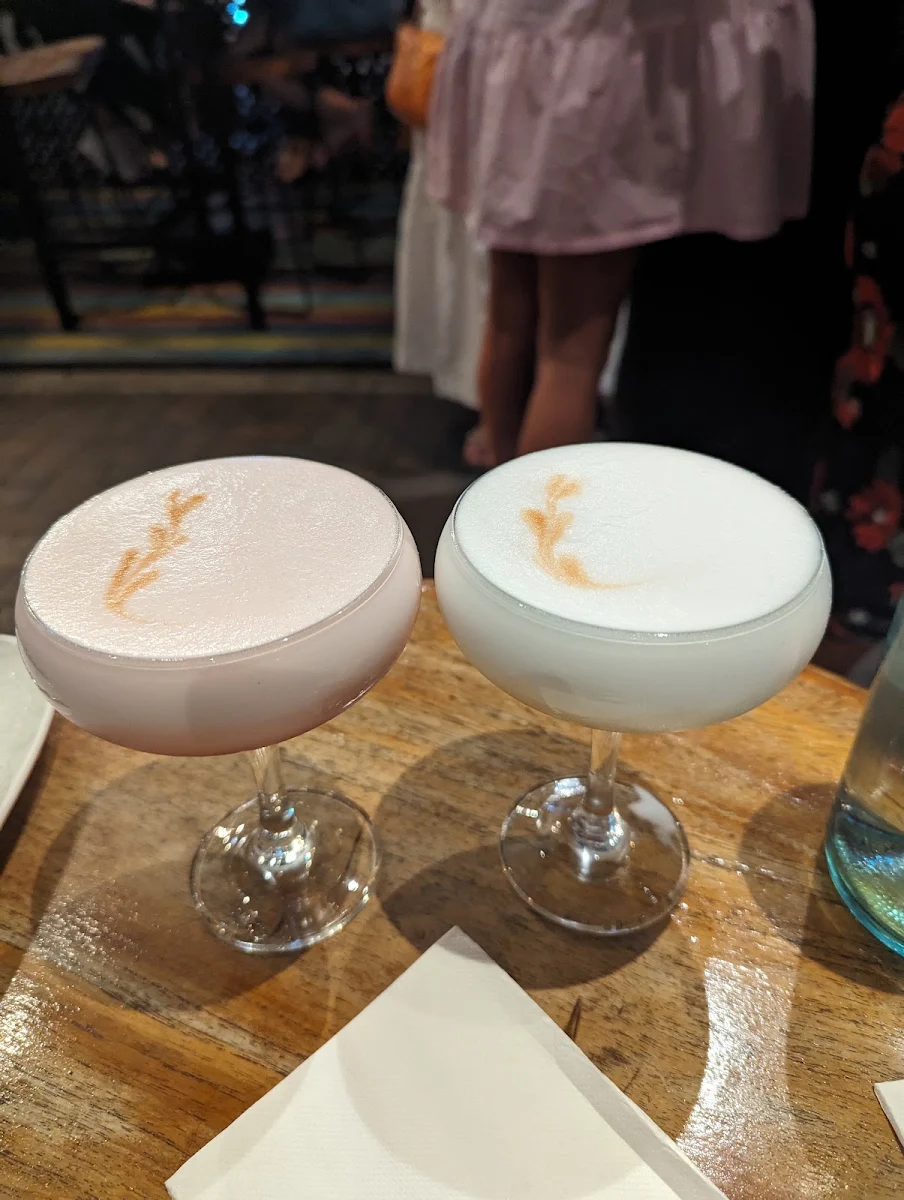 Pisco Sour, Lima Cantina
