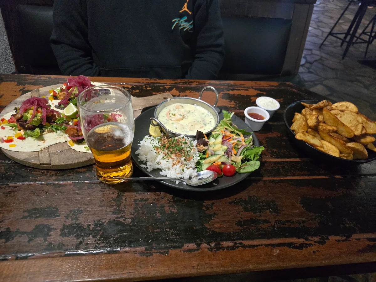 Garlic Prawns with Rice and Roastpork Tacos