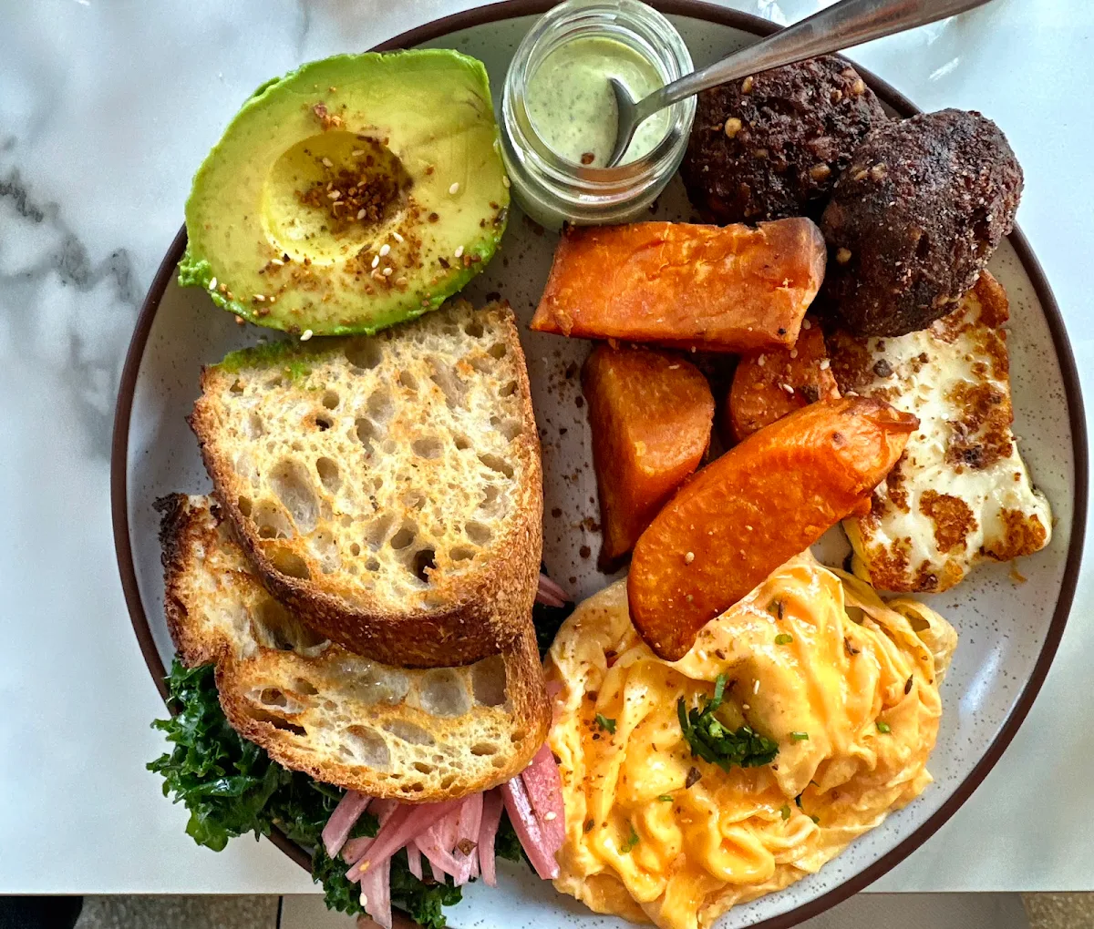 Big Breakfast, Grind Pantry
