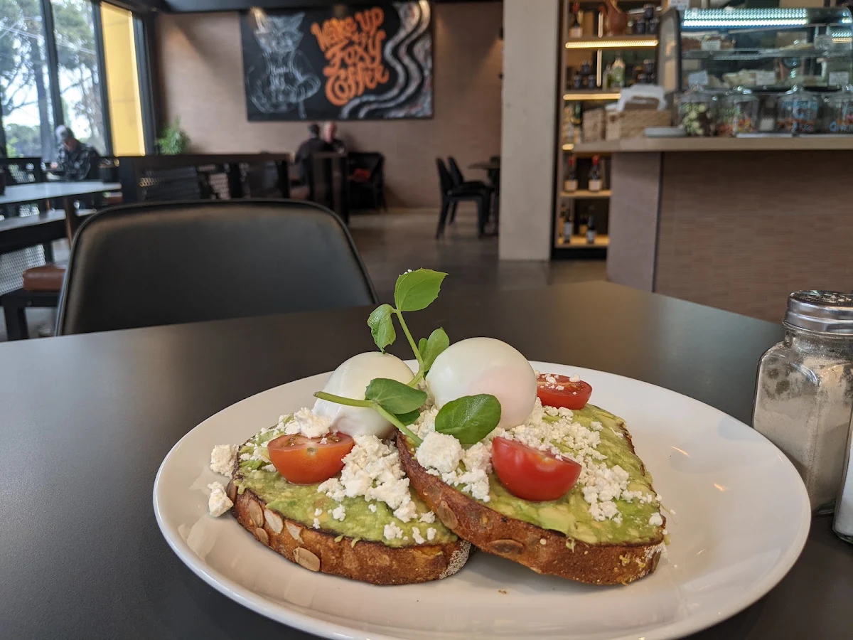 Highlights, Dusty Fox Cafe