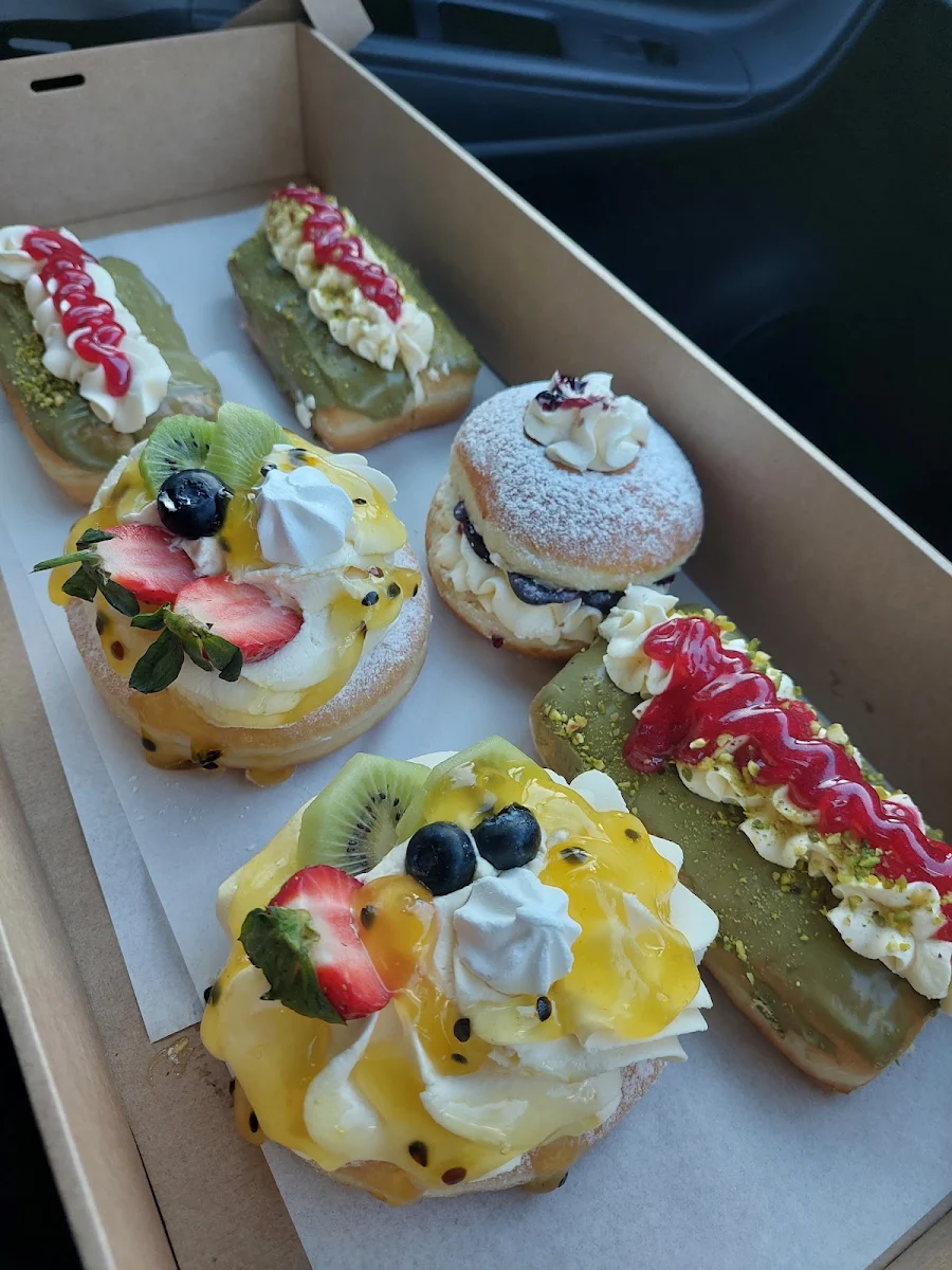 Doughnuts, Boston Doughnuts