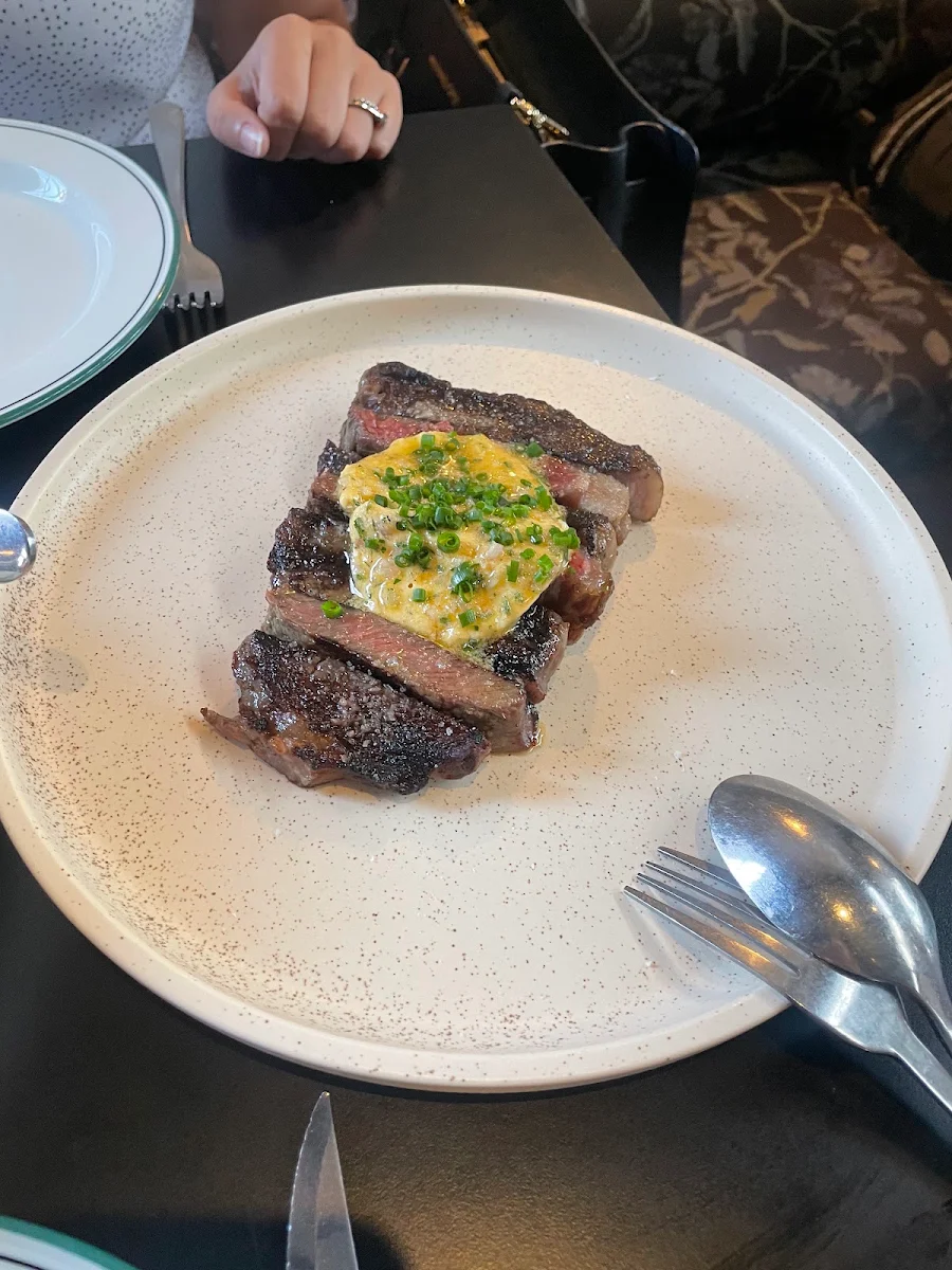 Steak, Young’s Wine Rooms