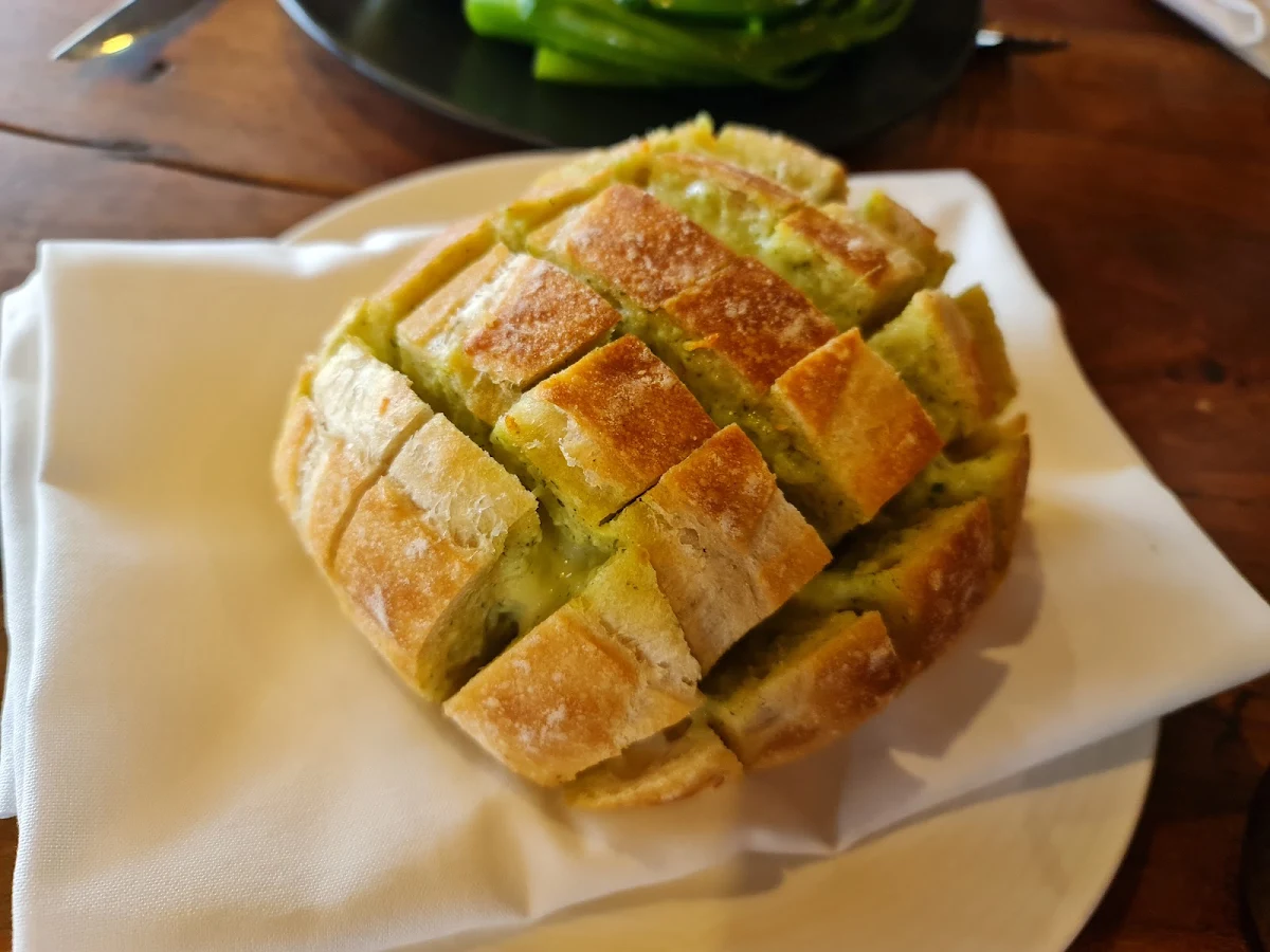 Garlic Bread, PEAKS