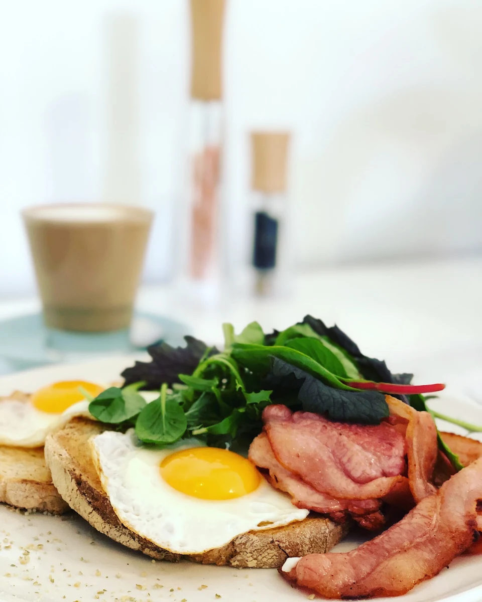 Bacon & Eggs on Toast