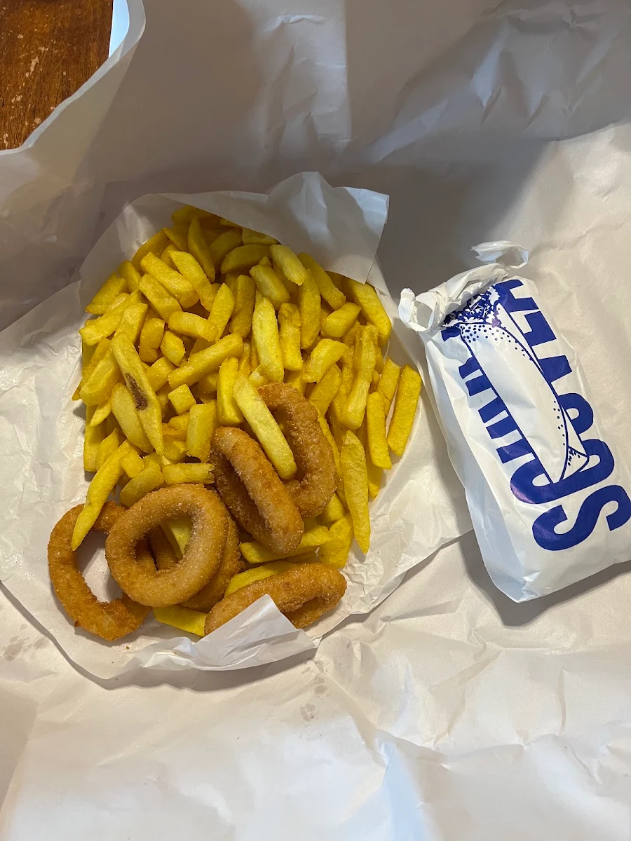 Highlights, Dinah Parade Fish & Chippery