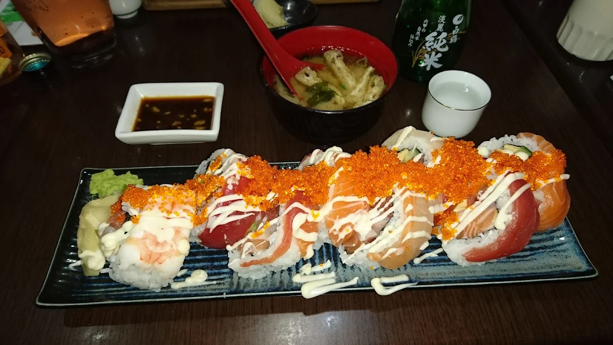 Dragon Sushi Roll
