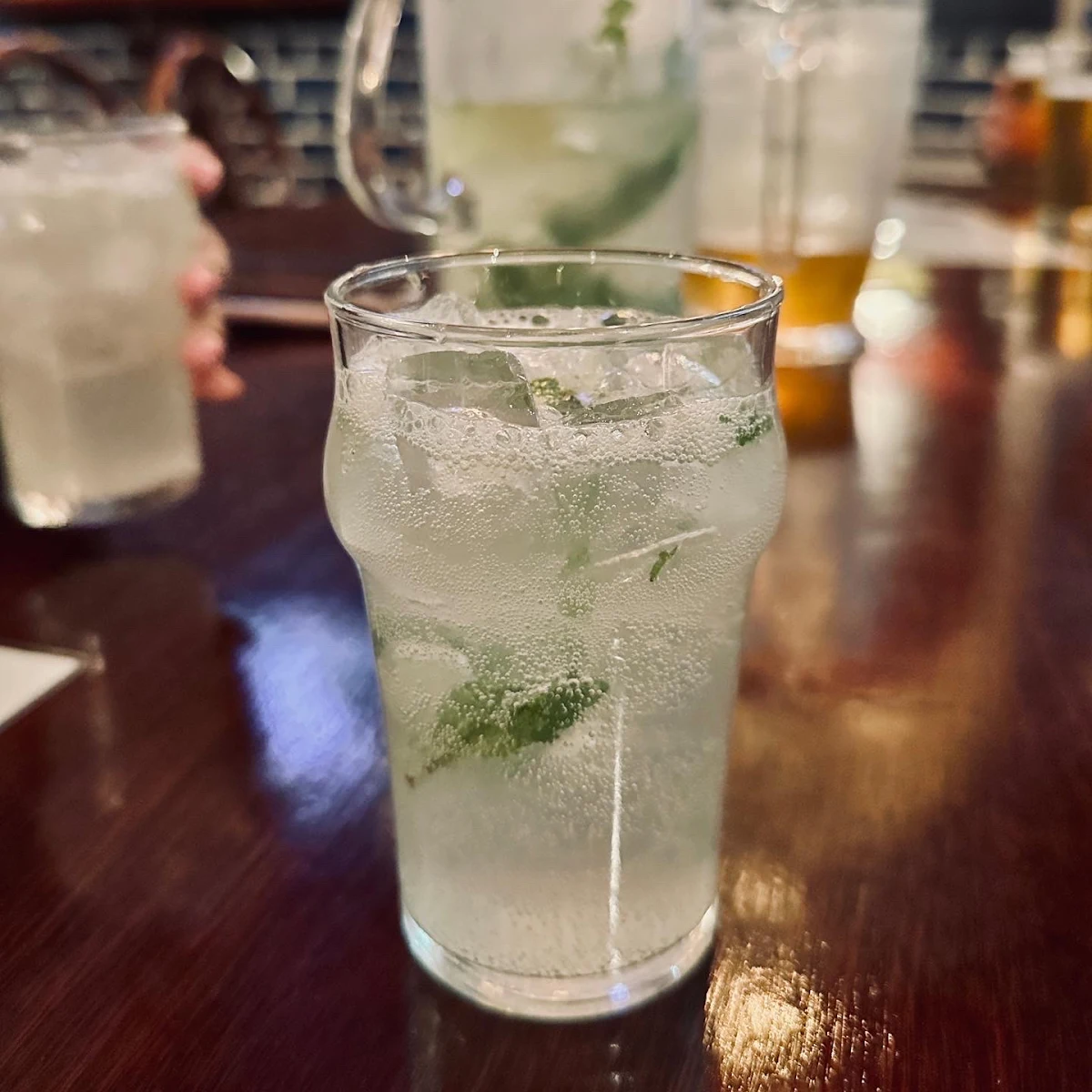 Mocktail, The Bottom End