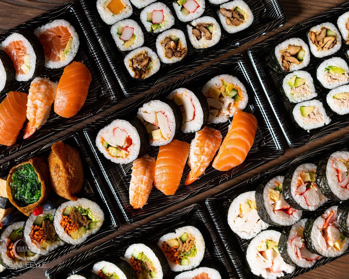 Highlights, Cherry Blossom Sushi Bar