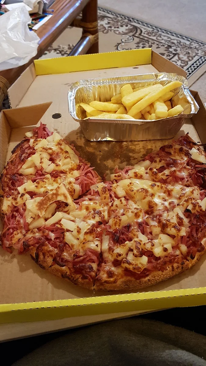 Hawaiian Pizza