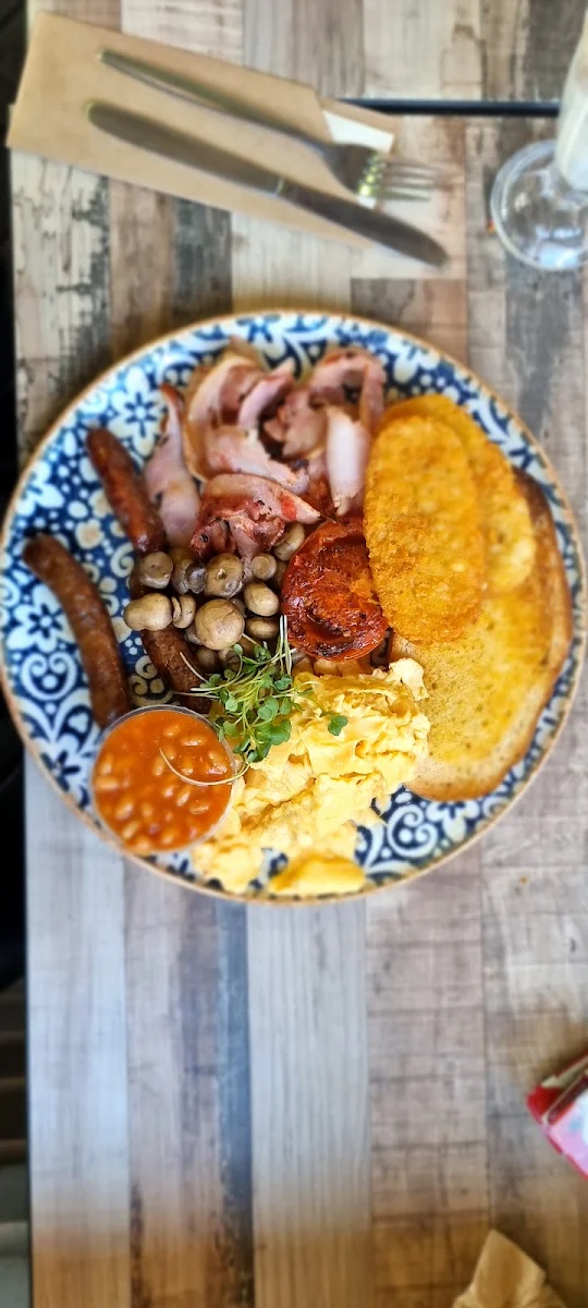 English Breakfast