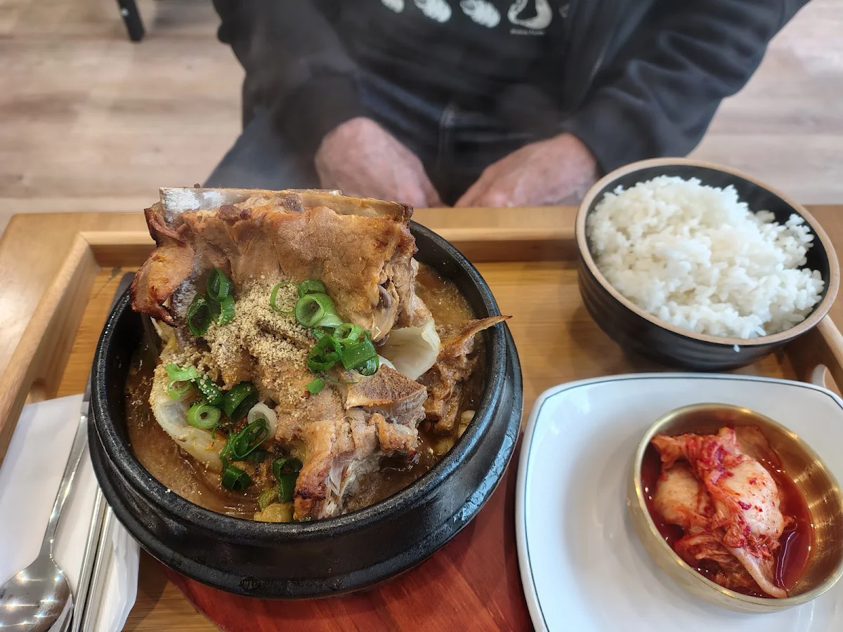 Dwaeji Gukbap, Seoul Express Gilles Plains