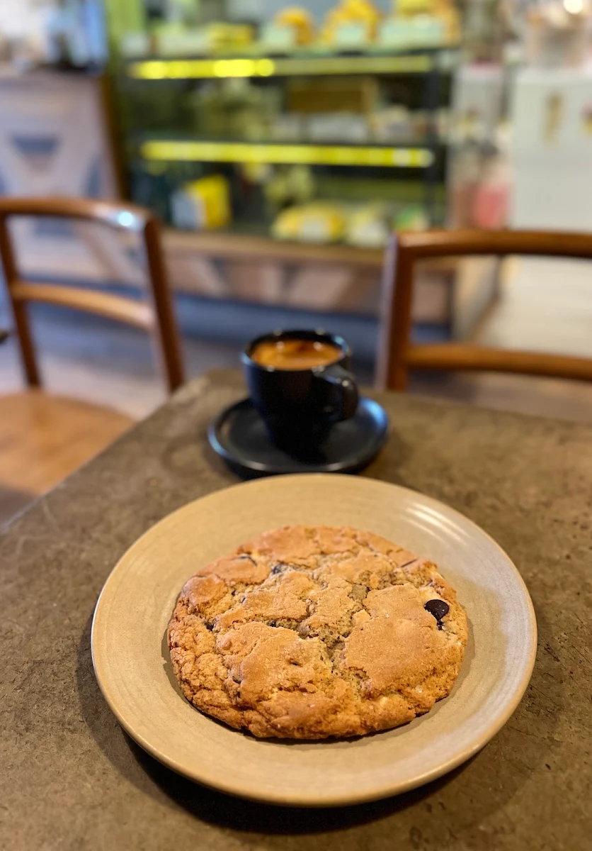 Nutella Choc Chip Cookie from Butterbo
