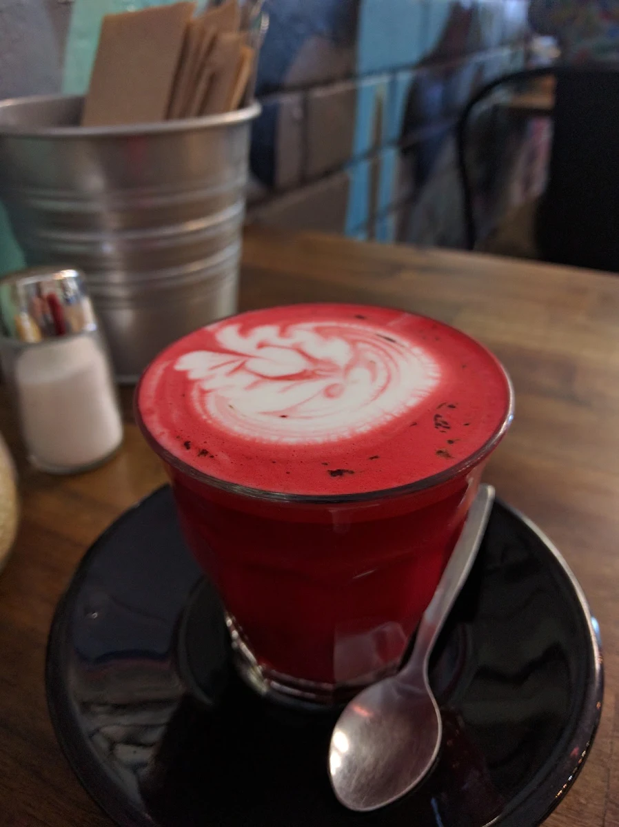 Red Velvet Latte, Cream & Co