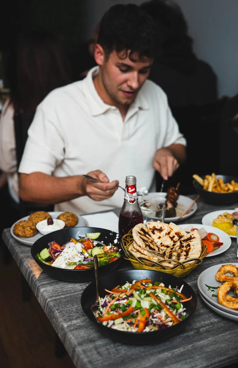 Highlights, Odos Tsimiski Greek Restaurant