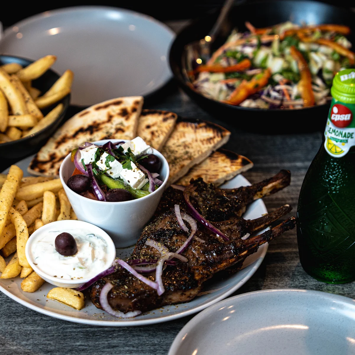 Highlights, Odos Tsimiski Greek Restaurant